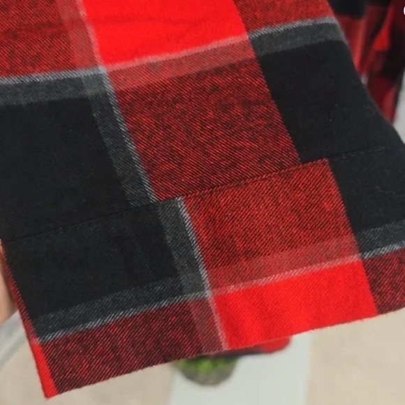 Cozy Buffalo Check Flannel Robe - Picture 2 of 9